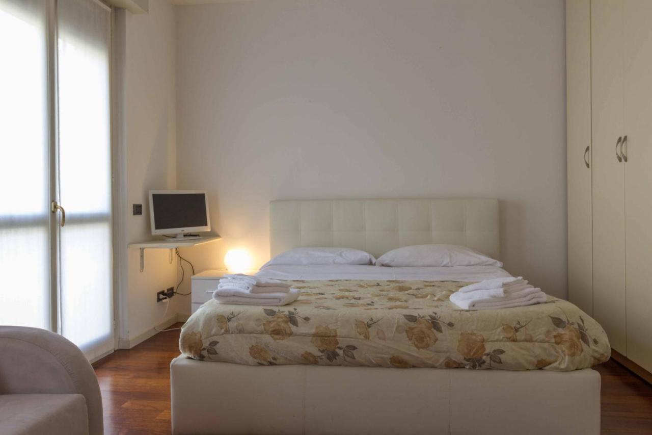 Studio Roma 41 - Affitti Brevi Italia Apartment เลคโค ภายนอก รูปภาพ