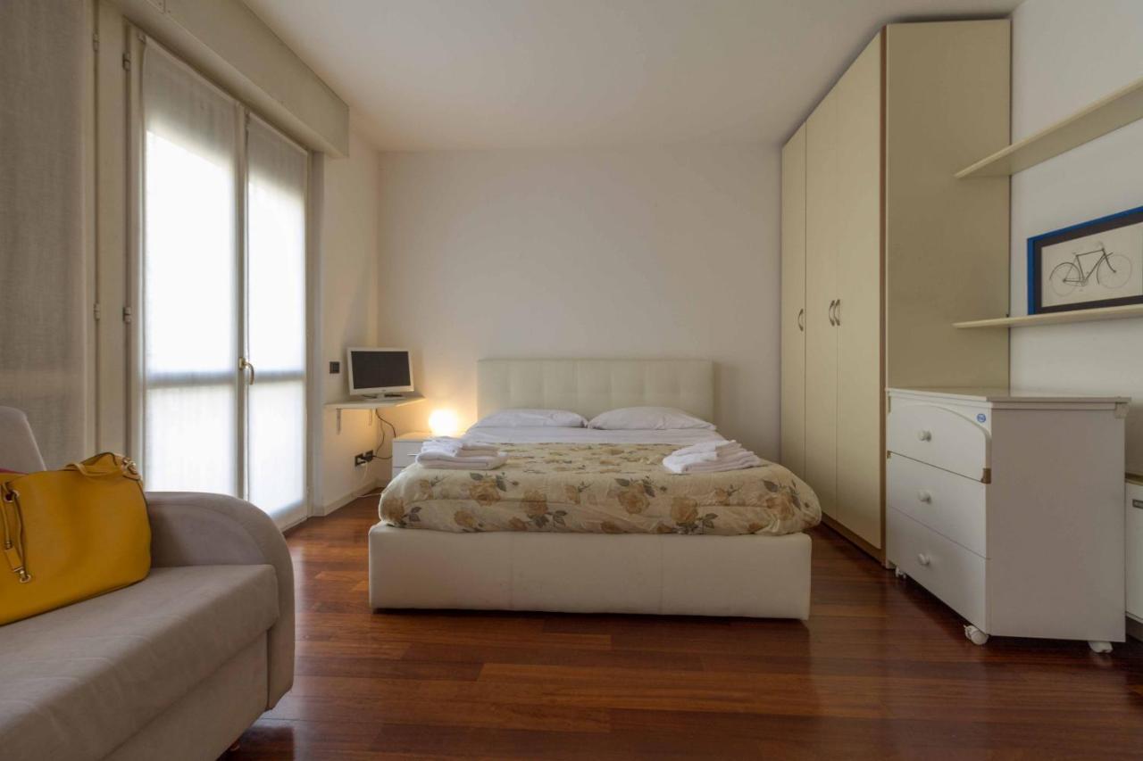 Studio Roma 41 - Affitti Brevi Italia Apartment เลคโค ภายนอก รูปภาพ